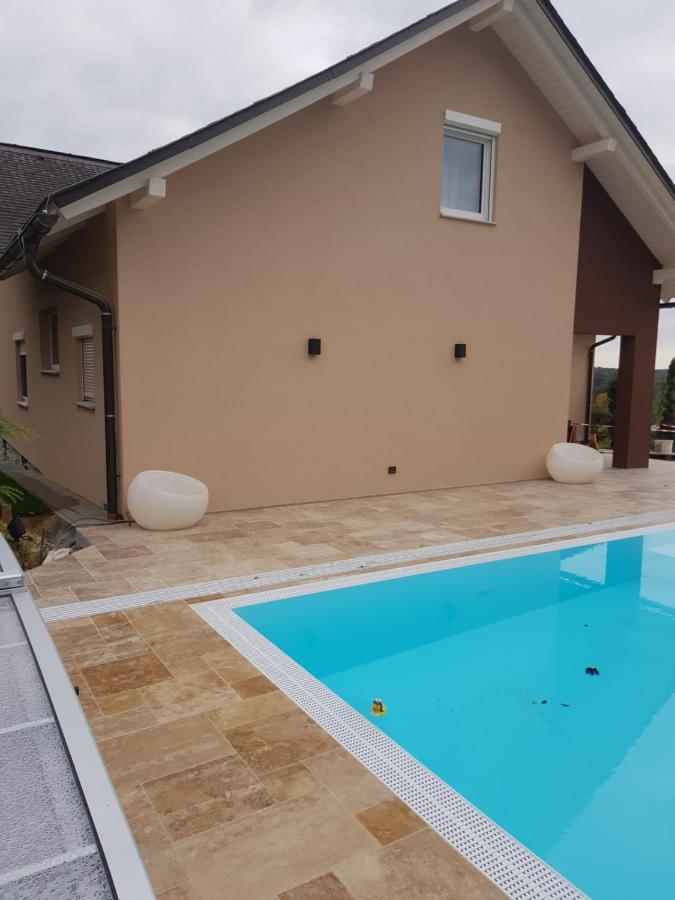 Ferienwohnung Mit Pool An Der Apfelstrasse Puch bei Weiz Exterior photo